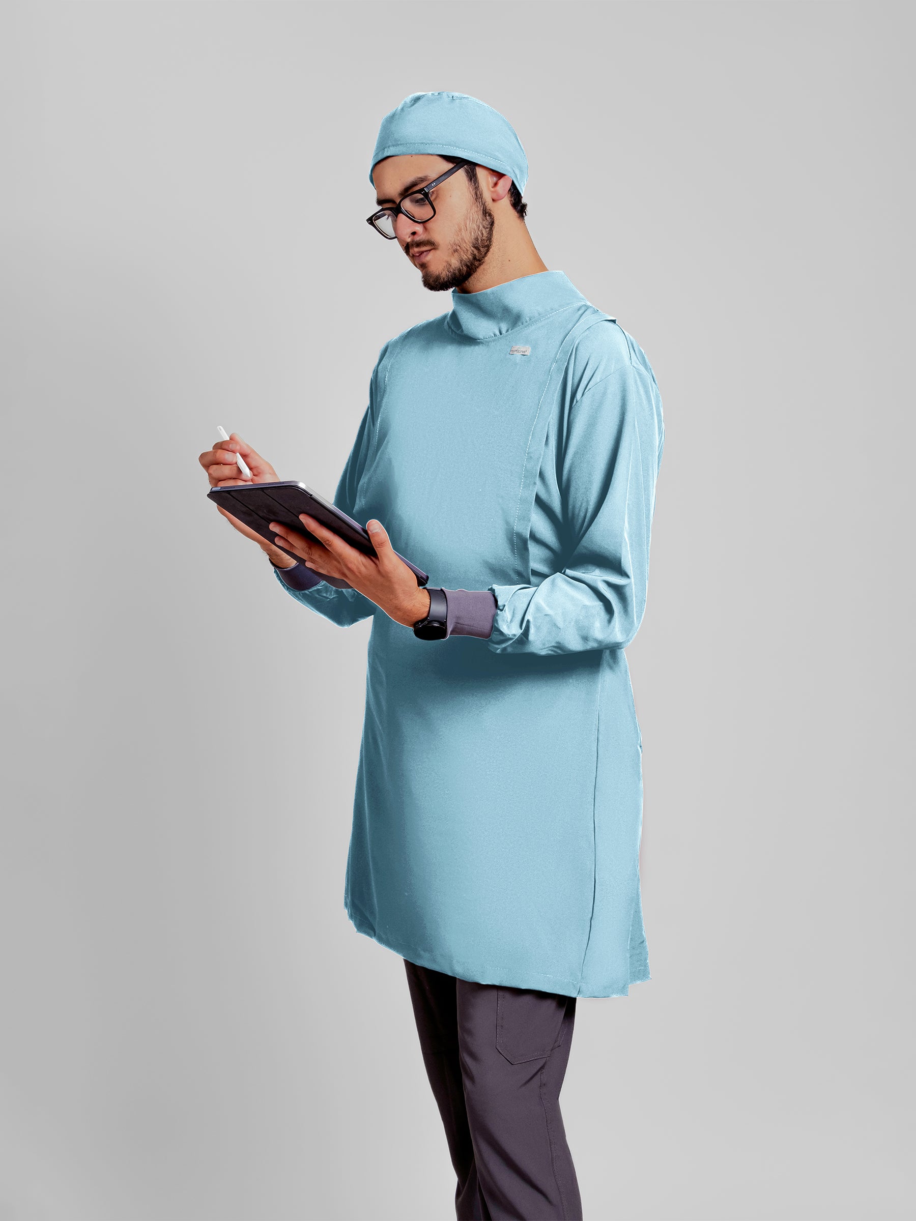 Bata Impermeable Hombre - Azul Cielo