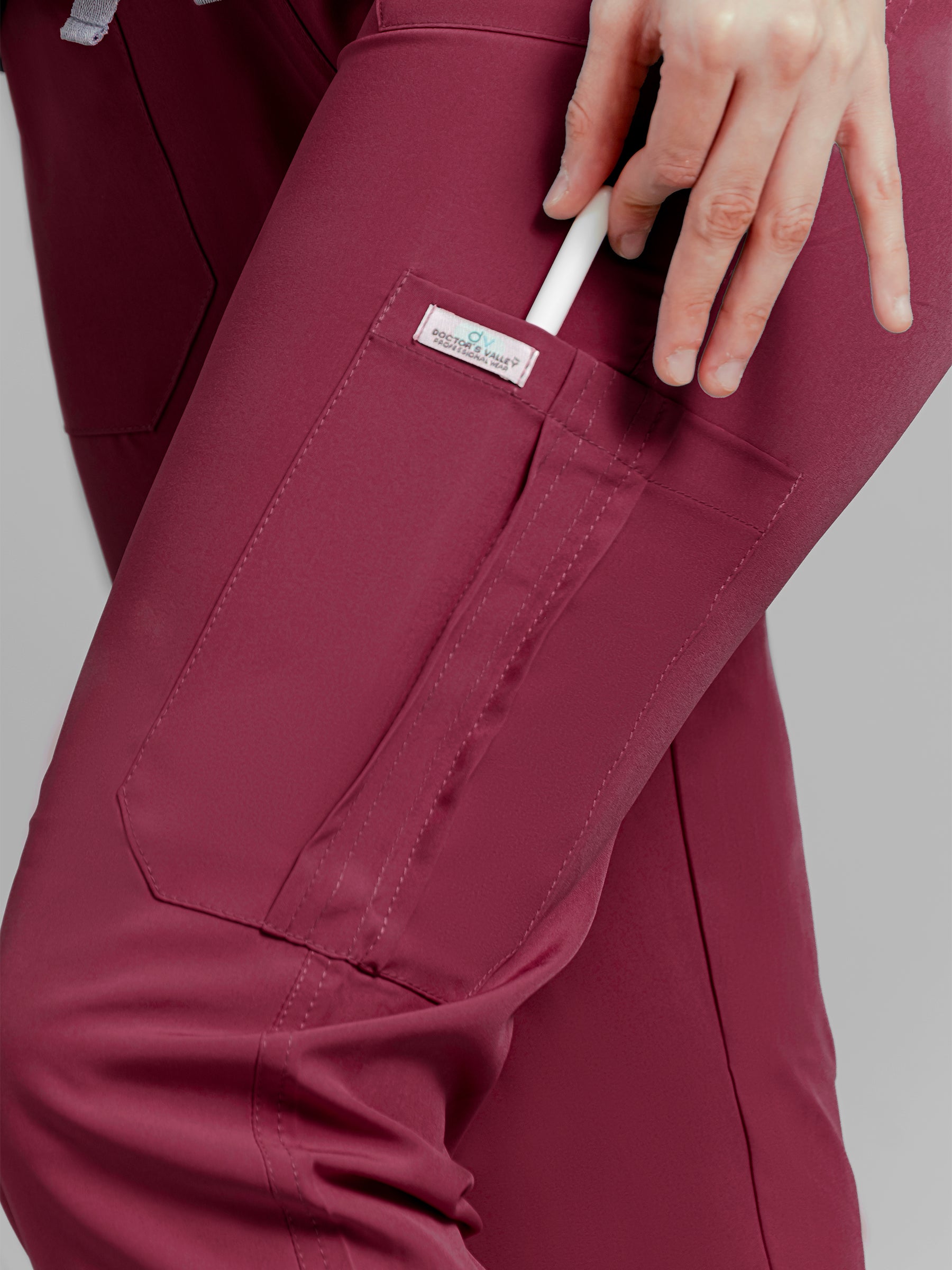Pantalón Quirúrgico de Mujer Mérida - Guinda